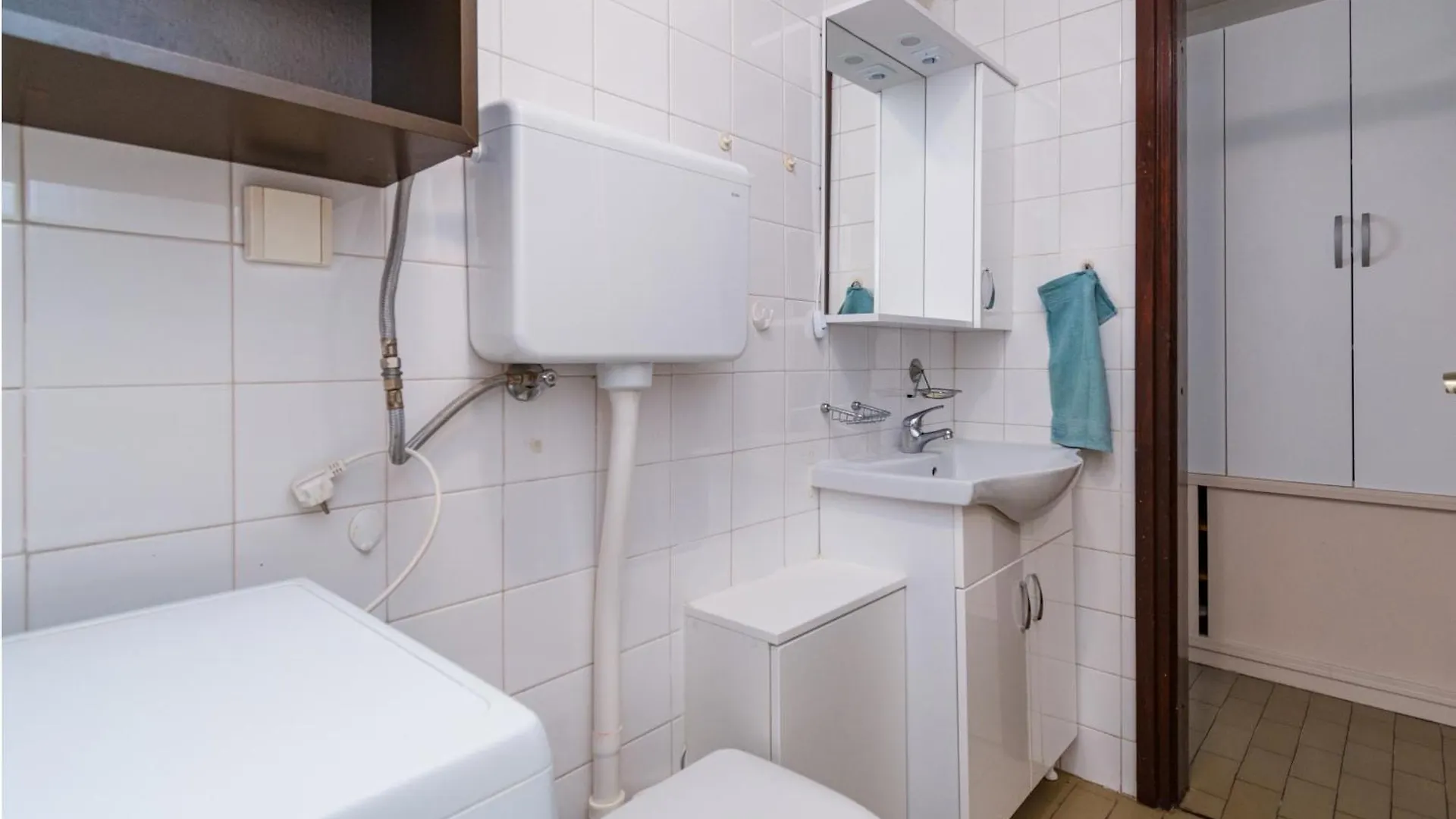 Apartments With Wifi Klenovica, Novi Vinodolski - 5530 Croatia